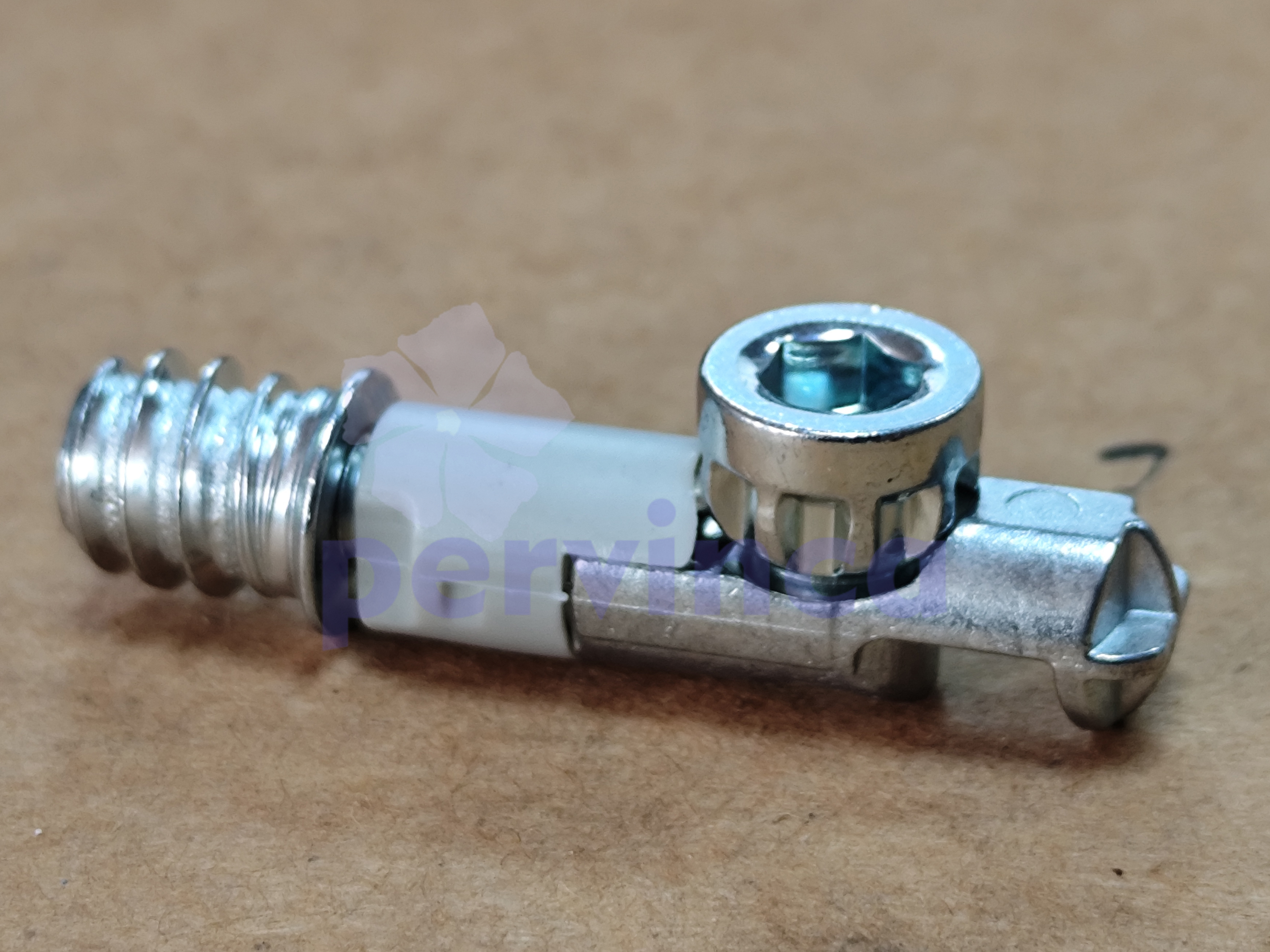 Housing with conic screw