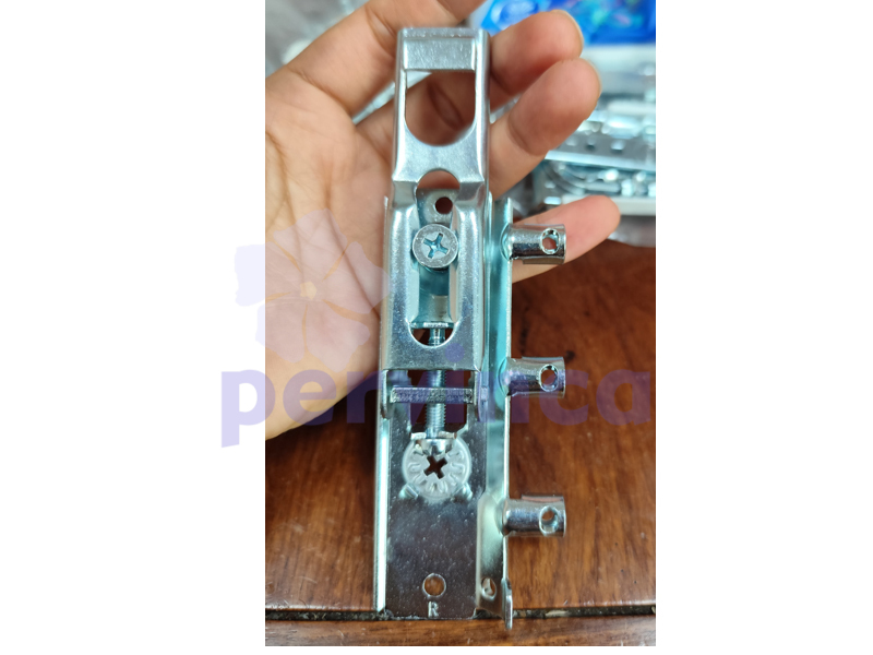 Cabinet hidden suspension bracket