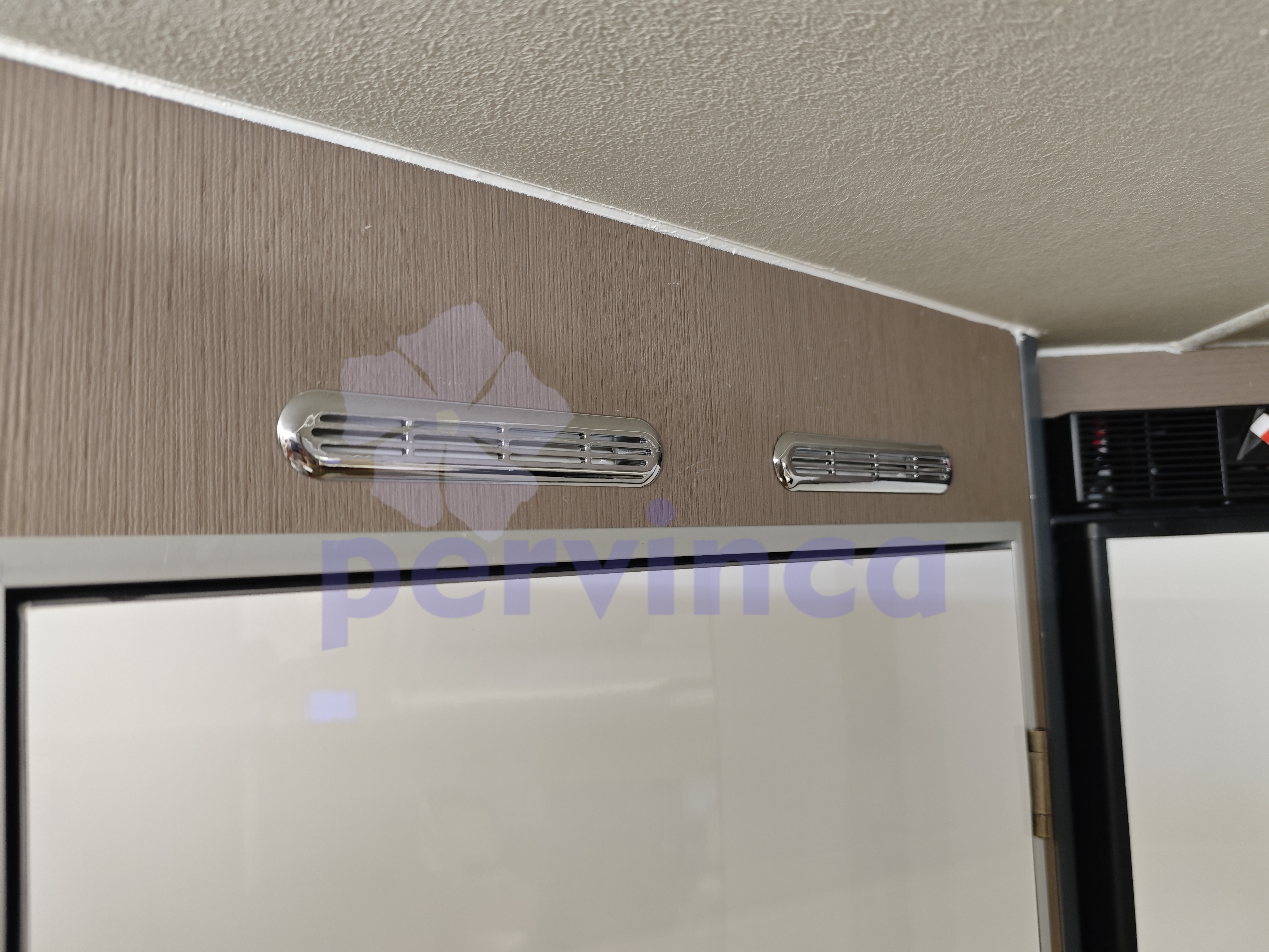 Drawer vent cap